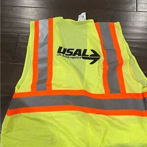 USAL High-Visibility Safety Vest